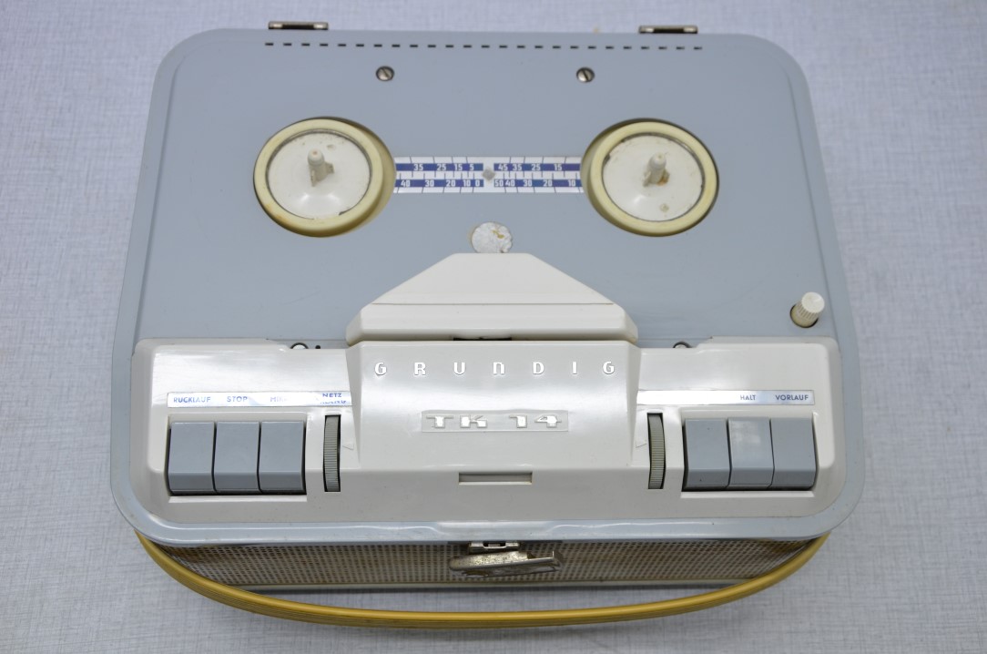 Grundig TK-14 Tube Tape Recorder  			